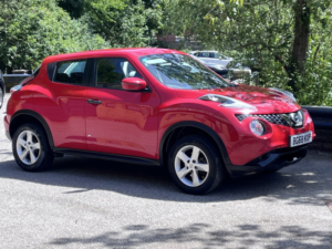 2018 Nissan Juke 1.6 Visia SUV 5dr Petrol Manual Euro 6 (112 Ps) in Red — image 6