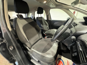 2013 Citroen C4 Picasso 1.6 Vti Vtr+ Euro 5 5dr in Grey — image 3