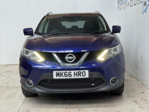 2016 Nissan Qashqai 1.2 Dig-T Tekna 2WD Euro 6 (s/s) 5dr in Blue — image 2