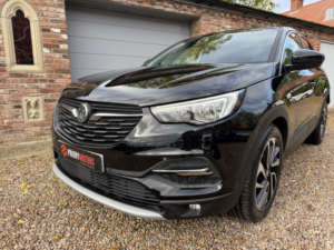 2019 Vauxhall Grandland X 1.5 Turbo D Blueinjection Elite Nav in Black — image 5