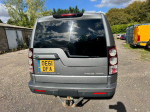 2012 Land Rover Discovery 4 3.0 Sd V6 Hse in Grey — image 4