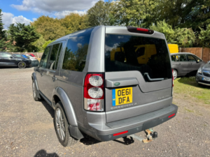 2012 Land Rover Discovery 4 3.0 Sd V6 Hse in Grey — image 5