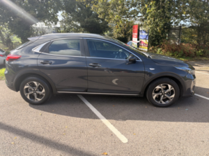 2023 Kia Xceed 1.5 T-Gdi 2 in Grey — image 2