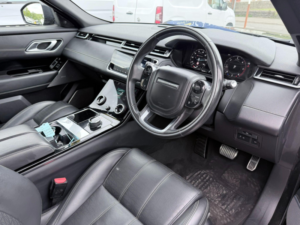 2021 Land Rover Range Rover Velar 2.0 D240 R-Dynamic Hse Auto 4WD Euro 6 (s/s) 5dr in Black — image 2