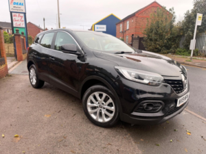 2019 Renault Kadjar 1.3 Tce Play Euro 6 (s/s) 5dr in Black — image 5