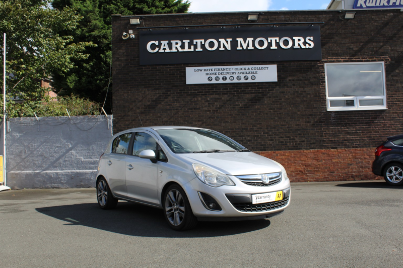 2012 Vauxhall Corsa 1.4 16v Se in Silver — image 1