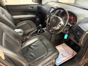 2009 Nissan X-Trail 2.0 Dci Tekna SUV 5dr Diesel Manual 4WD Euro 4 (173 Ps) in Grey — image 5