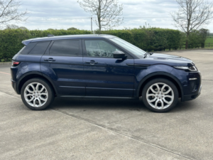 2017 Land Rover Range Rover Evoque 2.0 Td4 Hse Dynamic in Blue — image 2