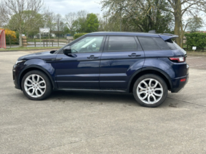 2017 Land Rover Range Rover Evoque 2.0 Td4 Hse Dynamic in Blue — image 3