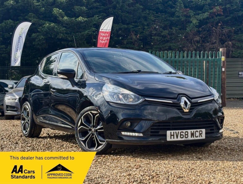 2018 Renault Clio 0.9 Tce Iconic Euro 6 (s/s) 5dr in Black — image 1