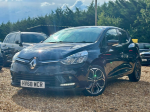 2018 Renault Clio 0.9 Tce Iconic Euro 6 (s/s) 5dr in Black — image 4