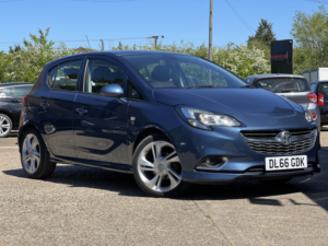 2017 Vauxhall Corsa 1.4 I Ecoflex Sri Vx Line in Blue — image 3