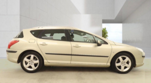 2006 Peugeot 407 Sw 3.0 Executive 5dr in Gold — image 5