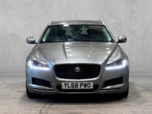 2018 Jaguar Xf 2.0d Prestige Sportbrake Auto Euro 6 (s/s) 5dr in Silver — image 2