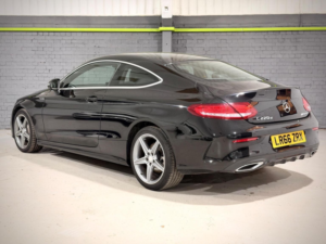 2016 Mercedes-Benz C Class 2.1 C220d Amg Line G-Tronic+ Euro 6 (s/s) 2dr in Black — image 5