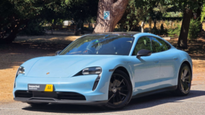 2022 Porsche Taycan Taycan 4x2 4dr in Blue — image 2