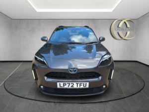 2023 Toyota Yaris Cross 1.5 Vvt-H Design E-CVT Euro 6 (s/s) 5dr in Grey — image 3