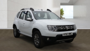 2018 Dacia Duster 1.5 Laureate Dci 110 4x4 Diesel White 5dr 8 Stamps in White — image 3