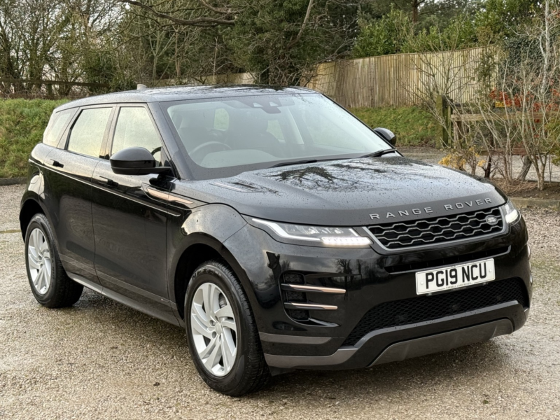 2019 Land Rover Range Rover Evoque 2.0 D180 R-Dynamic S in Black — image 1
