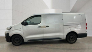 2018 Peugeot Expert 2.0 Bluehdi 1400 Professional Long Panel Van Lwb Euro 6 (s/s) 6dr in Silver — image 5