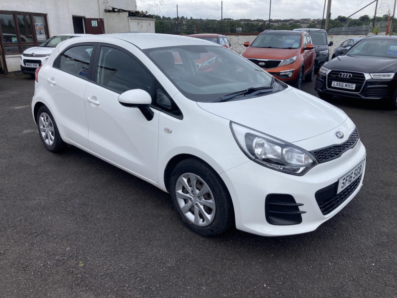 2016 Kia Rio 1.3 1 in White — image 1