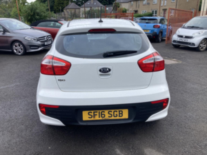 2016 Kia Rio 1.3 1 in White — image 5