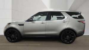 2020 Land Rover Discovery 3.0 Sd V6 Hse Luxury Auto 4WD Euro 6 (s/s) 5dr in Silver — image 6