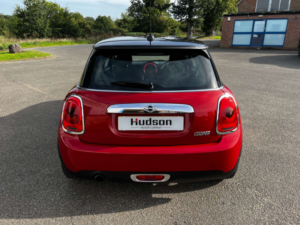 2015 MINI Hatch 1.5 Cooper 3dr in Red — image 6