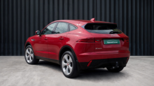 2018 Jaguar E-Pace 2.0 D150 Hse SUV 5dr Diesel Auto AWD Euro 6 (s/s) (150 Ps) in Red — image 5
