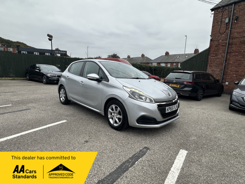 2015 Peugeot 208 1.2 Puretech Active in Silver — image 1