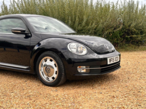 2015 Volkswagen Beetle 2.0 Tdi Bluemotion Tech Design Euro 6 (s/s) 3dr in Black — image 6