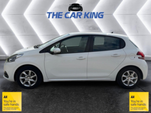 2016 Peugeot 208 1.2 Puretech Active Euro 6 5dr in White — image 5