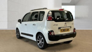 2015 Citroen C3 Picasso 1.6 Bluehdi Selection Euro 6 5dr in White — image 4