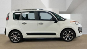 2015 Citroen C3 Picasso 1.6 Bluehdi Selection Euro 6 5dr in White — image 5