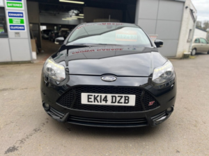 2014 Ford Focus 2.0 T Ecoboost St-3 in Black — image 4