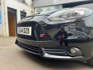 2014 Ford Focus 2.0 T Ecoboost St-3 in Black — image 5