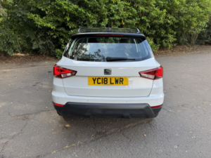 2018 SEAT Arona 1.0 Tsi Se Technology SUV 5dr Petrol Manual Euro 6 (s/s) (95 Ps) in Multicolour — image 5