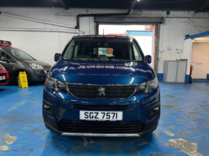 2020 Peugeot Rifter 1.5 in Blue — image 4