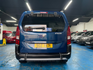 2020 Peugeot Rifter 1.5 in Blue — image 6