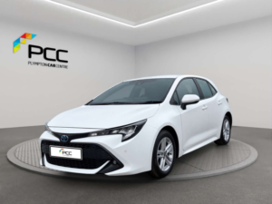 2022 Toyota Corolla 1.8 Corolla Icon Tech Hev CVT 5dr in White — image 4