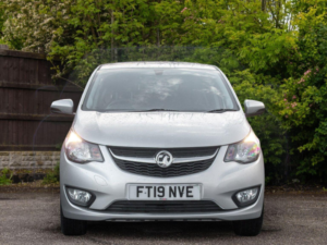 2019 Vauxhall Viva 1.0i Se Euro 6 5dr in Silver — image 2