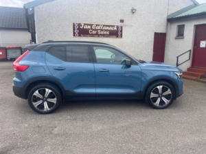 2022 Volvo Xc40