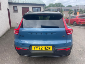 2022 Volvo Xc40 1.5 Ultimate T5 (262 Hp) Auto in Blue — image 3