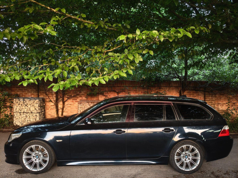 2007 BMW 5 Series 2.5 525i M Sport Touring Auto Euro 4 5dr in Blue — image 1