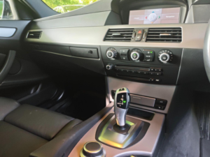 2007 BMW 5 Series 2.5 525i M Sport Touring Auto Euro 4 5dr in Blue — image 3