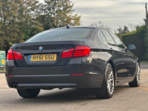 2011 BMW 5 Series 3.0 525d Se Steptronic Euro 5 4dr in Grey — image 5