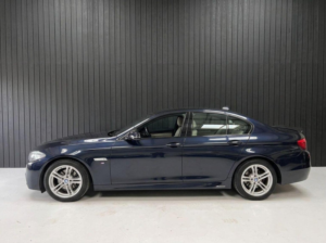 2014 BMW 5 Series 2.0 520d M Sport Auto Euro 6 (s/s) 4dr in Black — image 4