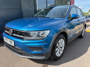 2017 Volkswagen Tiguan 2.0 Tdi S 4motion Euro 6 (s/s) 5dr in Blue — image 3