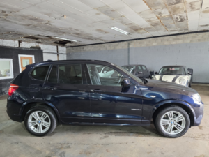 2011 BMW X3 2.0 X3 Xdrive20d M Sport in Black — image 3