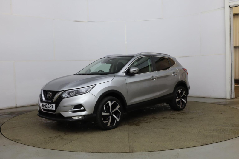 2019 Nissan Qashqai 1.3 Dig-T Tekna Dct Auto Euro 6 (s/s) 5dr in Silver — image 1